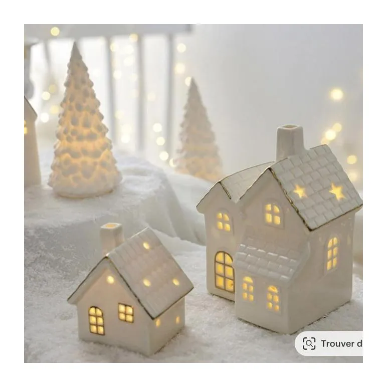 Домик интерьерная статуэтка