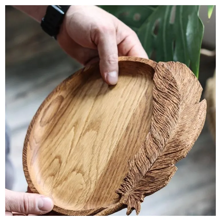 Резной поднос