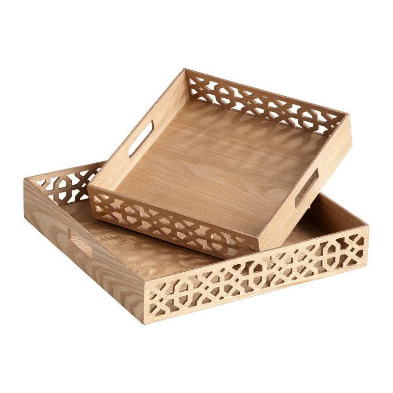 Резной поднос