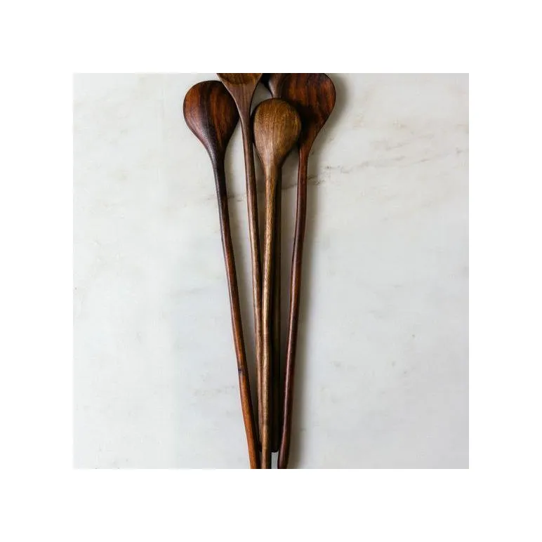 Столовые приборы