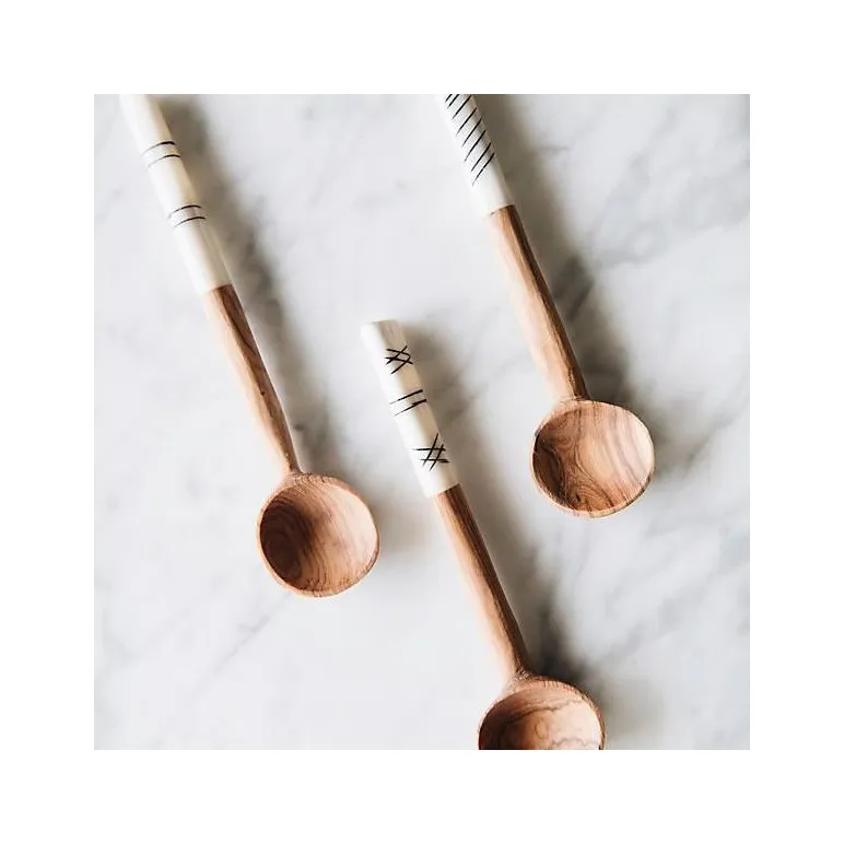 Столовые приборы