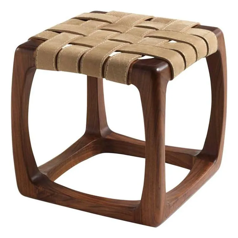 Табурет, пуф