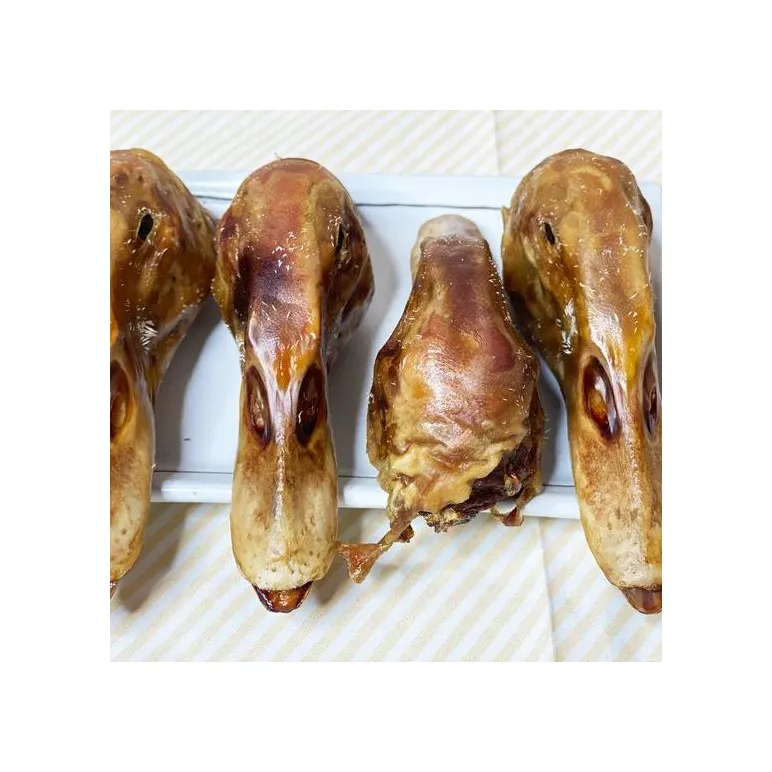 Лакомства для собак, кошек