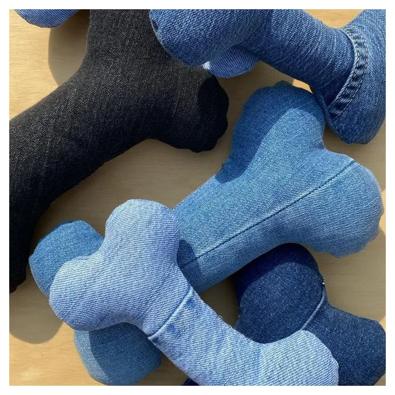 Игрушки для животных